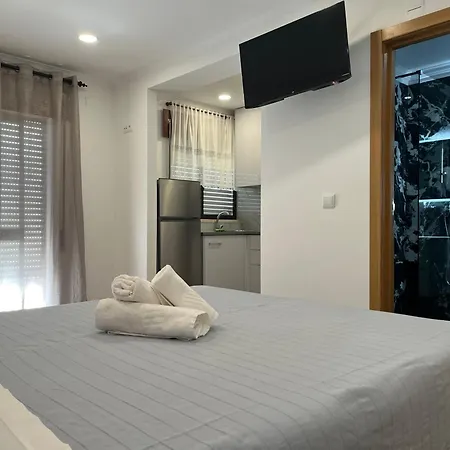 E Quartos Primorosa Apartament *