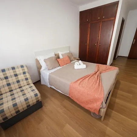 E Quartos Primorosa Apartament