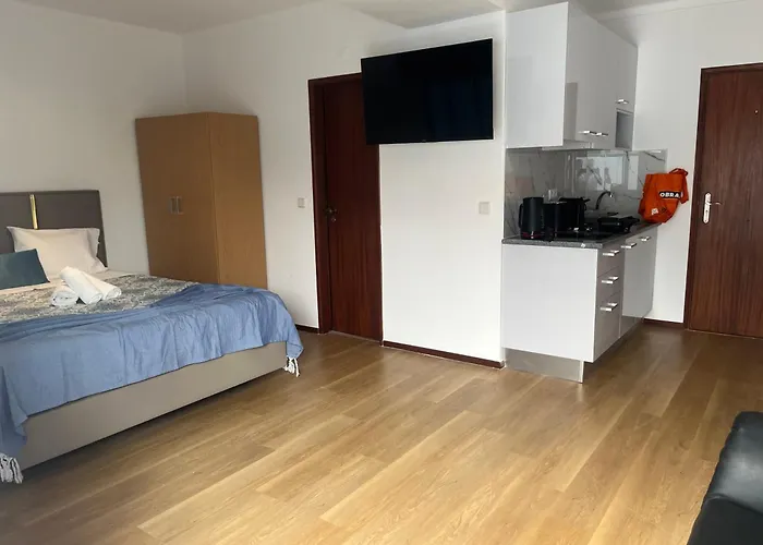 E Quartos Primorosa *